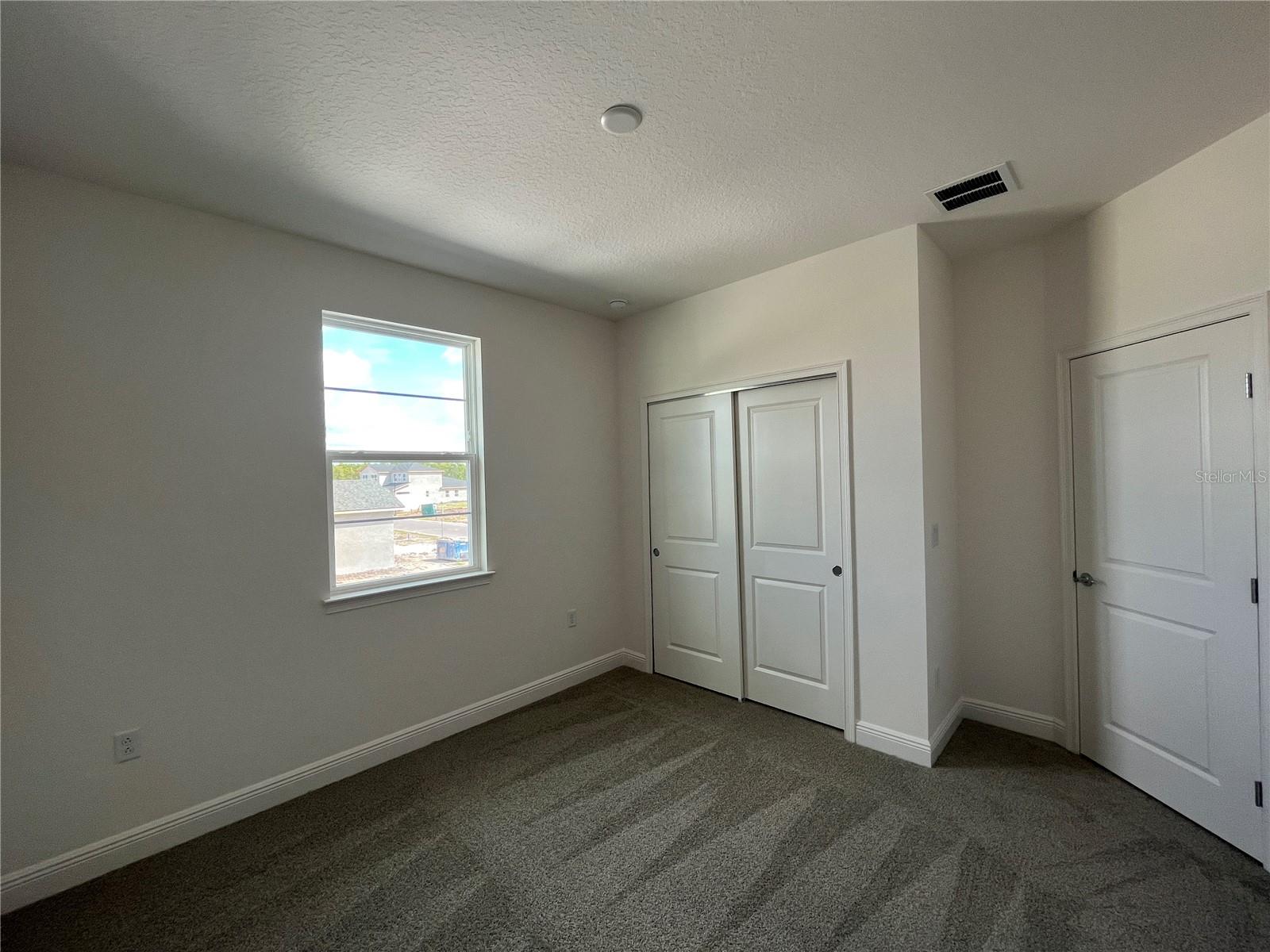 Image 17 of 23 For 3875 3875 Knotty Pine Street