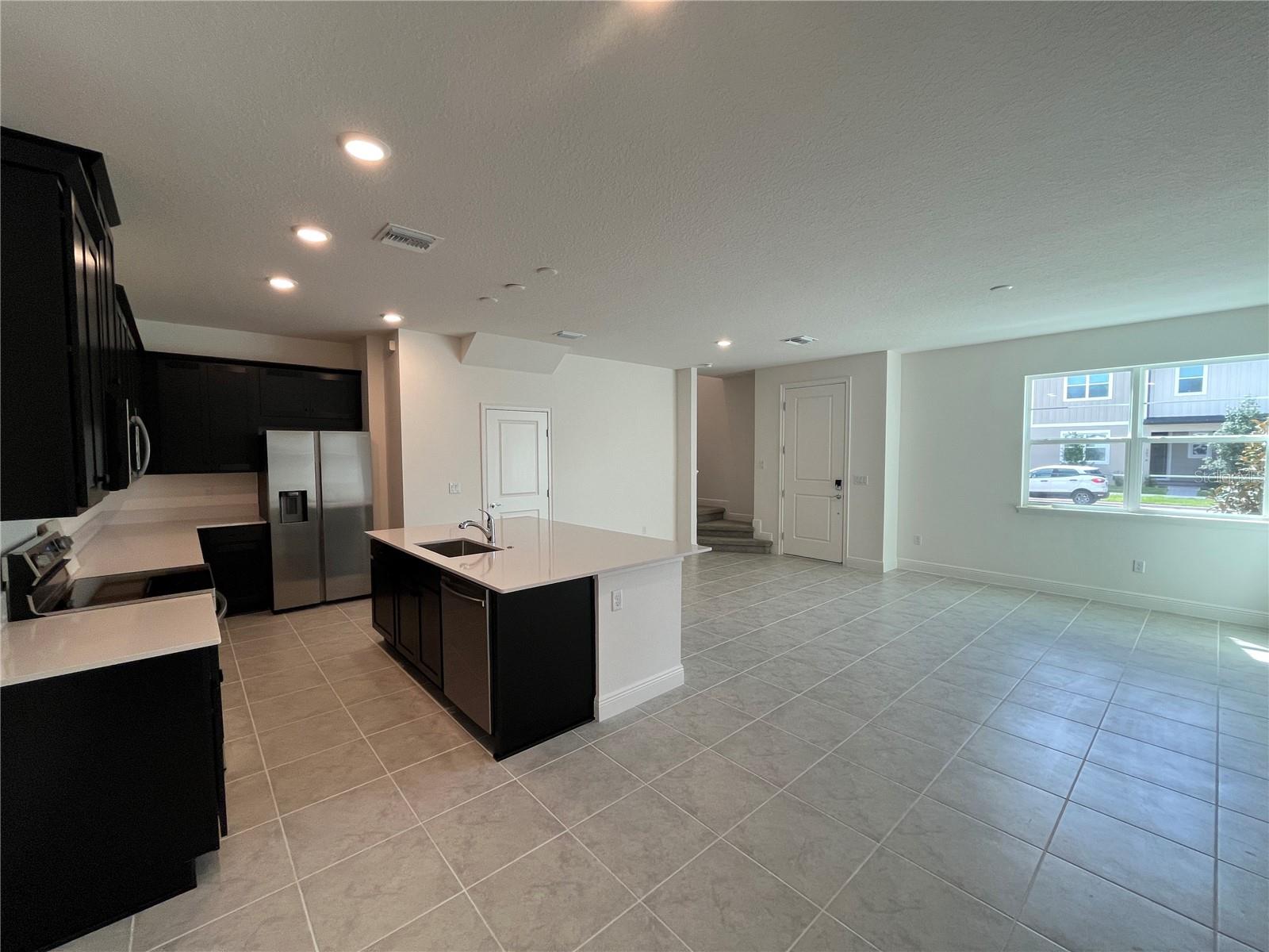 Image 6 of 23 For 3875 3875 Knotty Pine Street