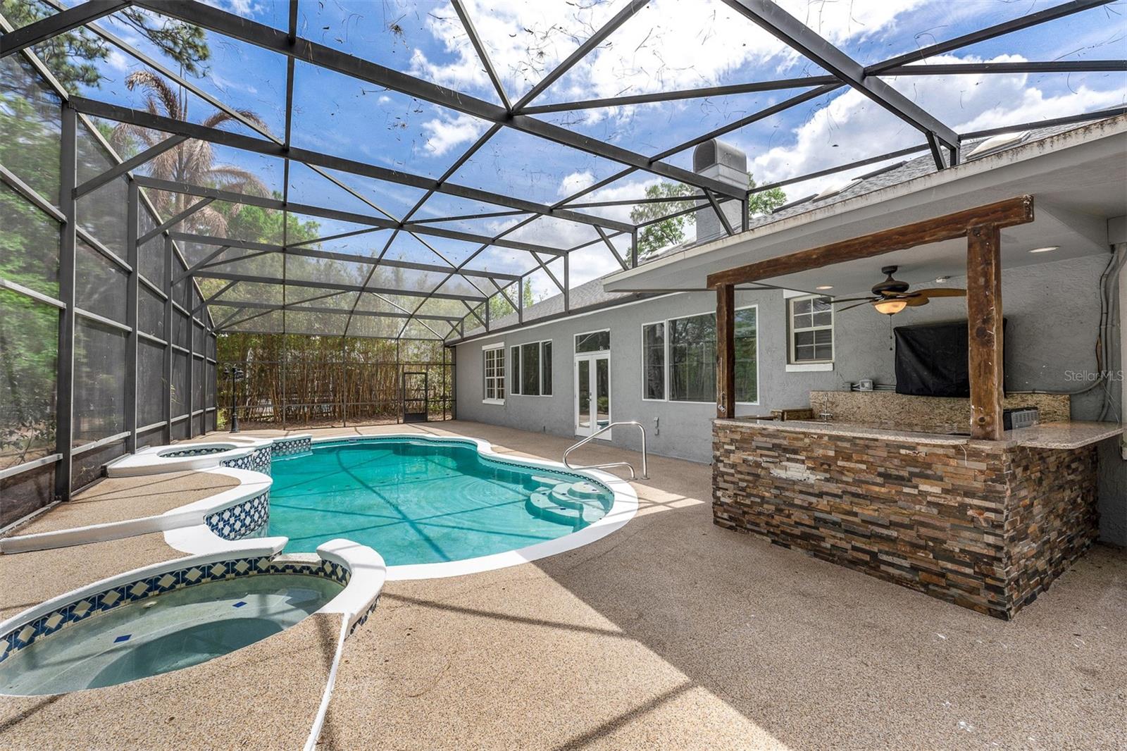 Image 11 of 60 For 2305 Park Village Place