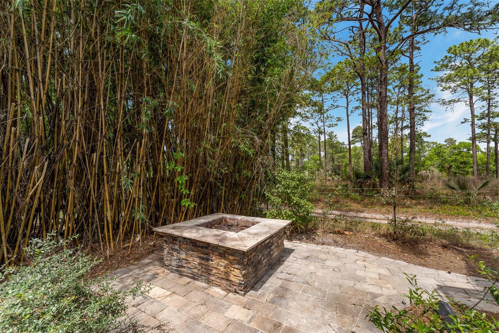 Image 13 of 60 For 2305 Park Village Place