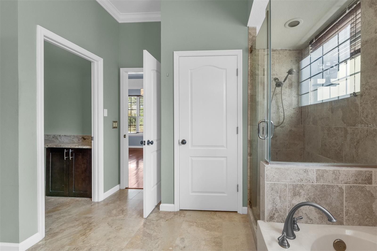 Image 22 of 60 For 2305 Park Village Place