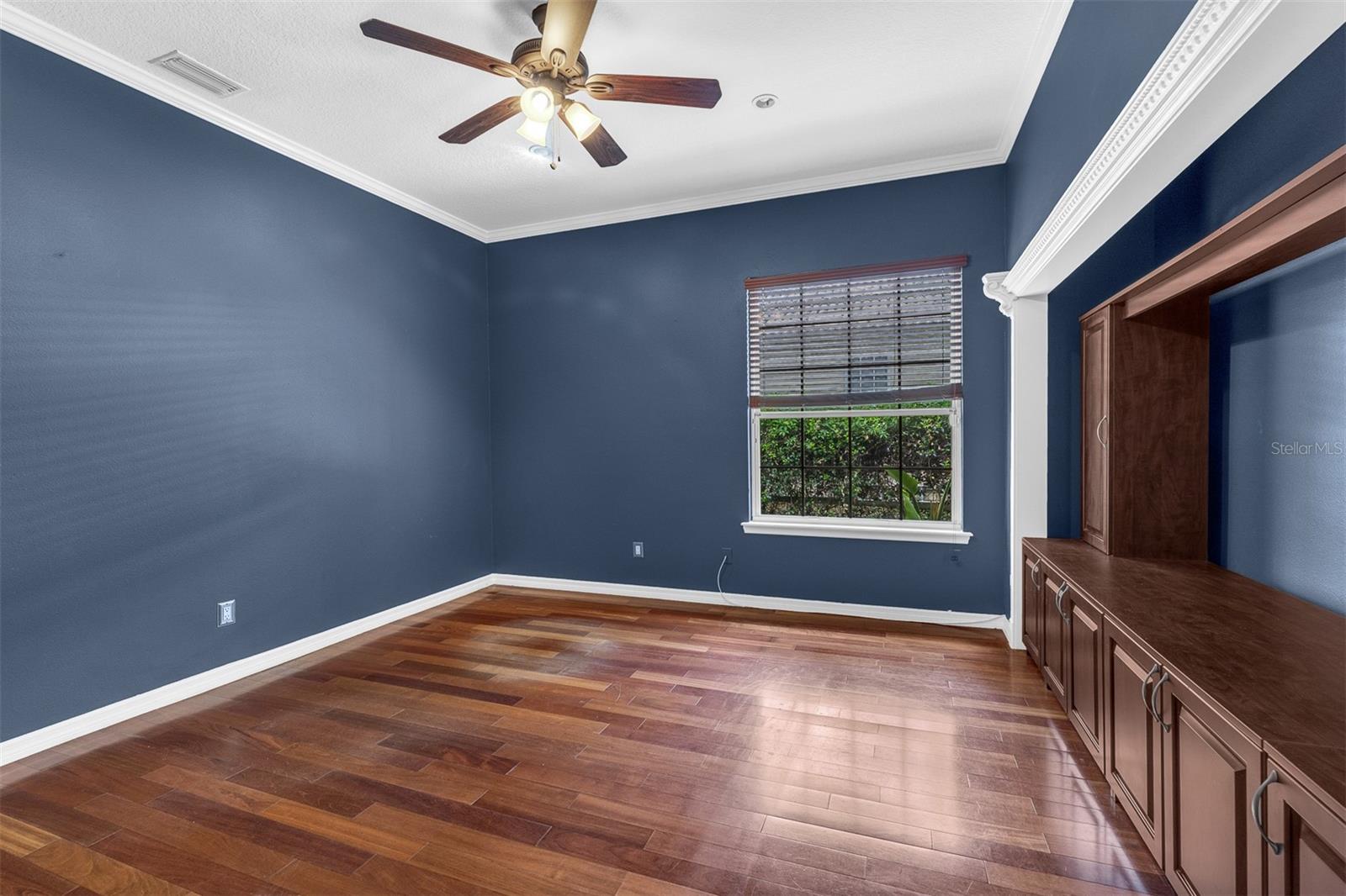 Image 28 of 60 For 2305 Park Village Place