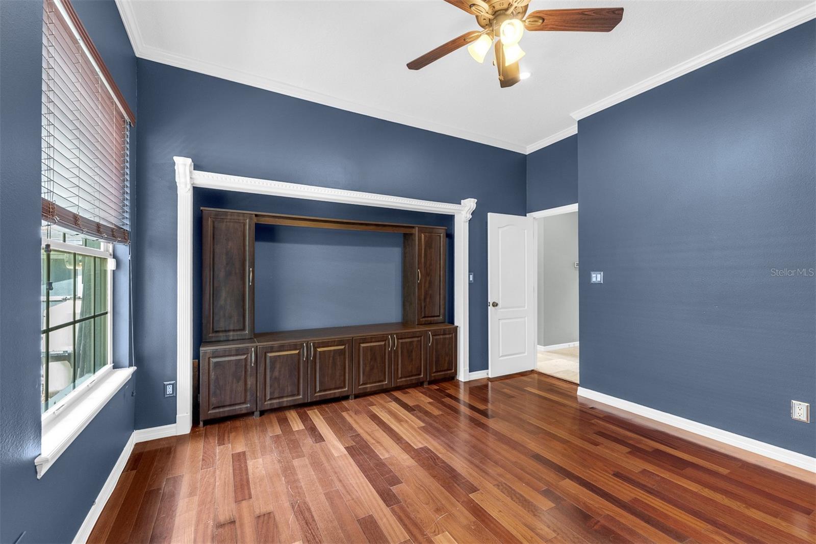 Image 29 of 60 For 2305 Park Village Place