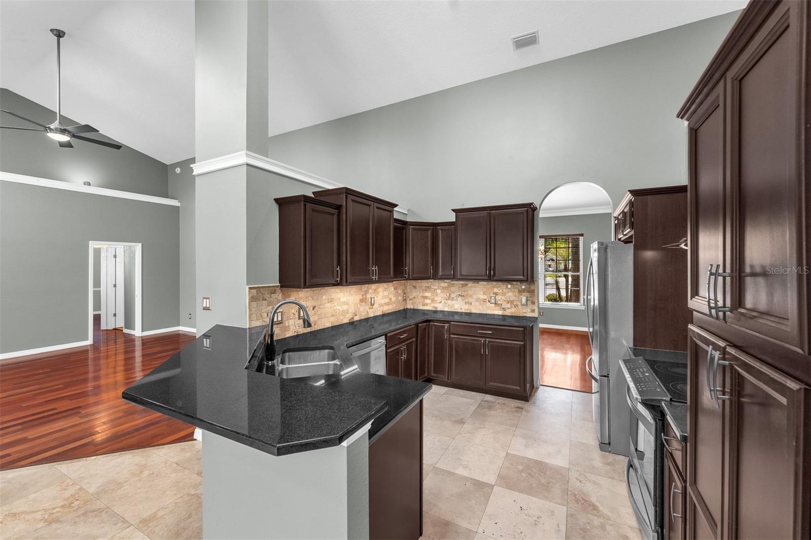 Image 50 of 60 For 2305 Park Village Place