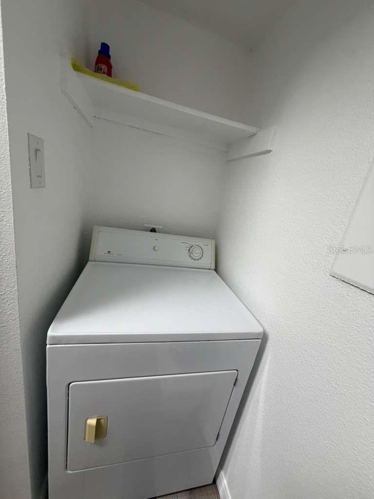 Image 14 of 17 For 3708 Idlebrook Circle 212