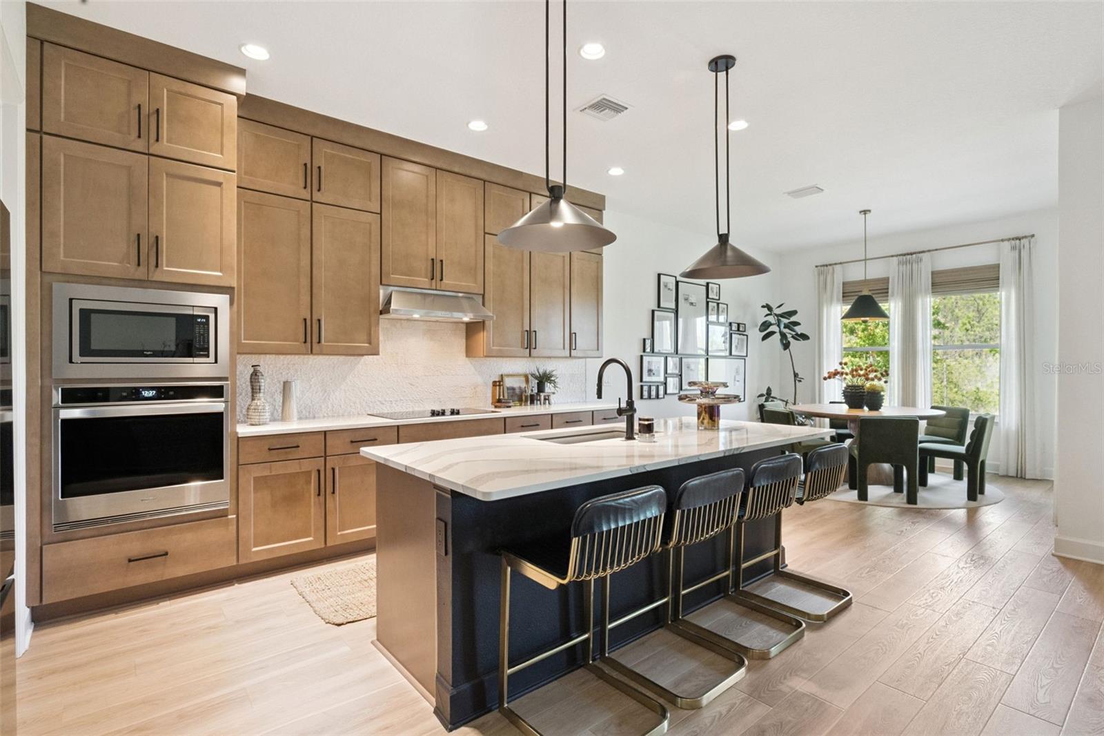 Image 13 of 58 For 6410 Trailblaze Bend