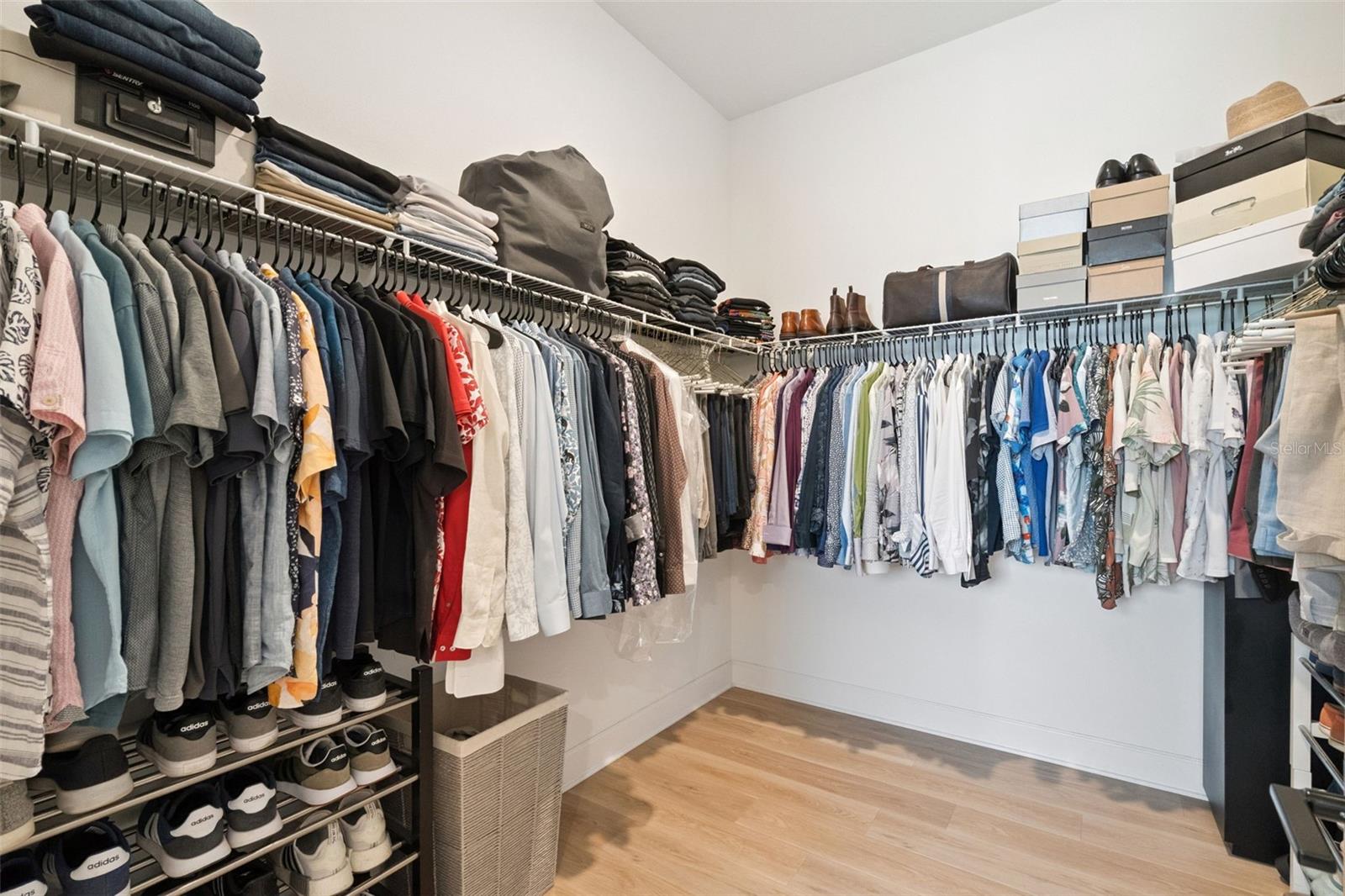 Image 32 of 58 For 6410 Trailblaze Bend