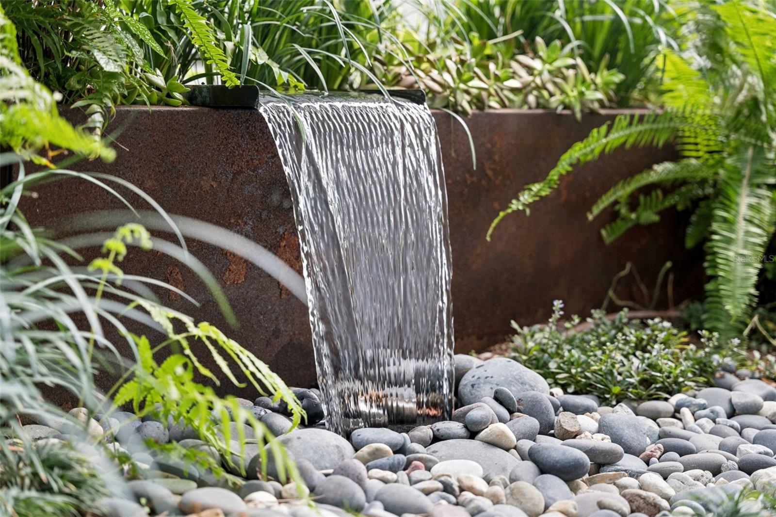 Image 8 of 58 For 6410 Trailblaze Bend