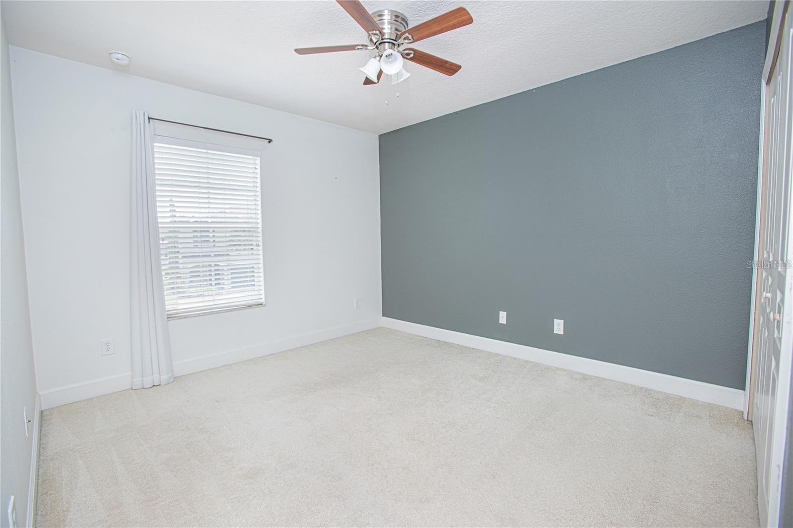 Image 17 of 27 For 10934 Savannah Landing Circle