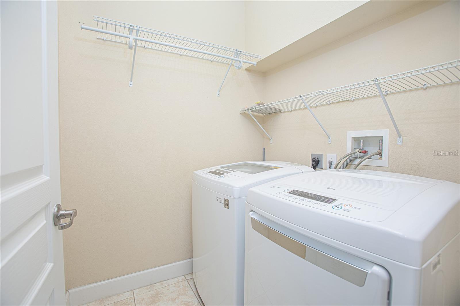 Image 4 of 27 For 10934 Savannah Landing Circle