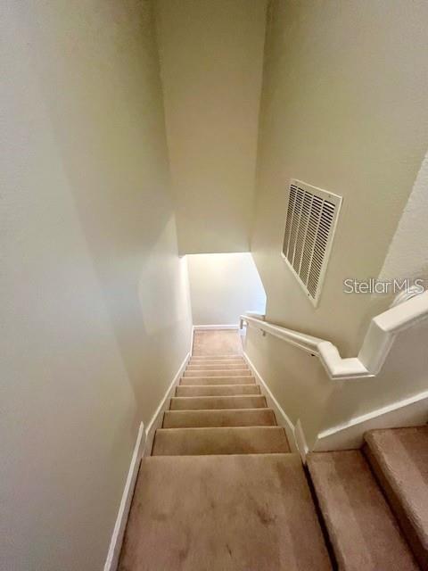 Image 9 of 27 For 10934 Savannah Landing Circle