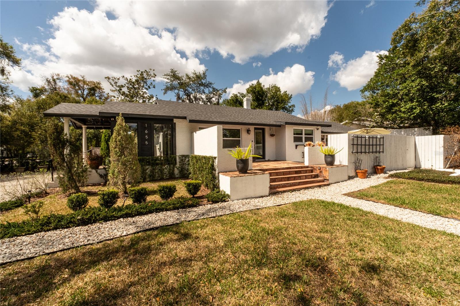 Image 20 of 22 For 1655 Sunnyside Drive