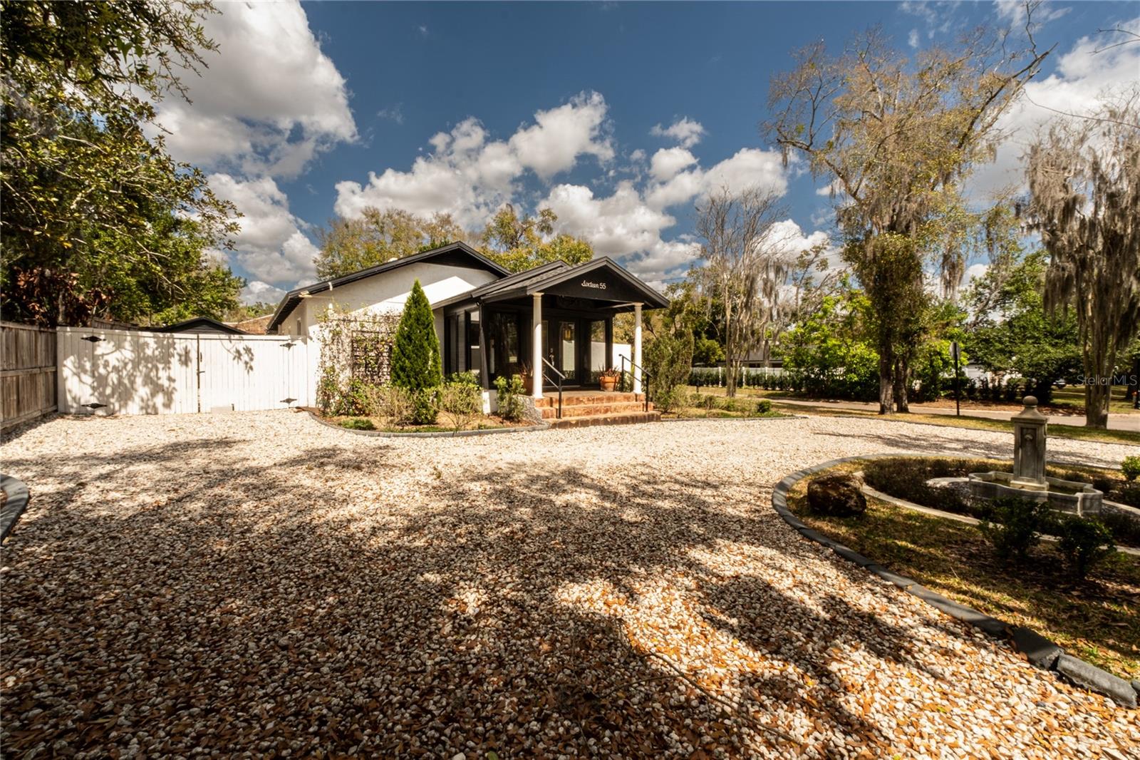 Image 21 of 22 For 1655 Sunnyside Drive