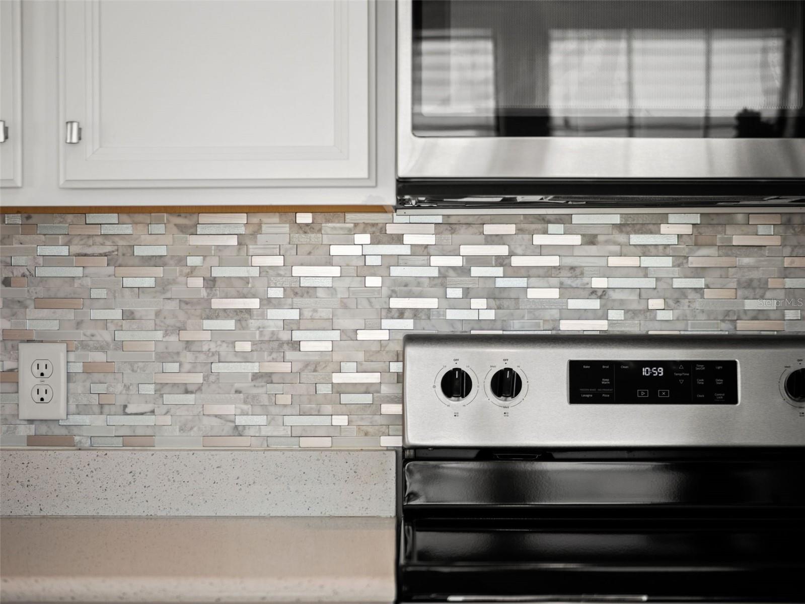 Image 11 of 34 For 1128 Spotted Sandpiper Loop