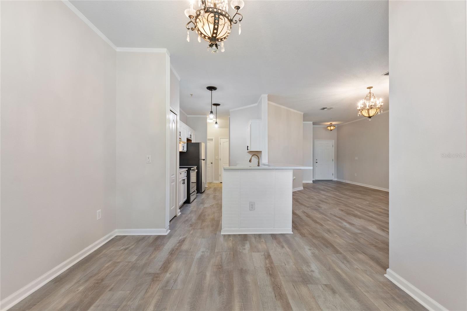 Image 15 of 48 For 1220 Priory Circle