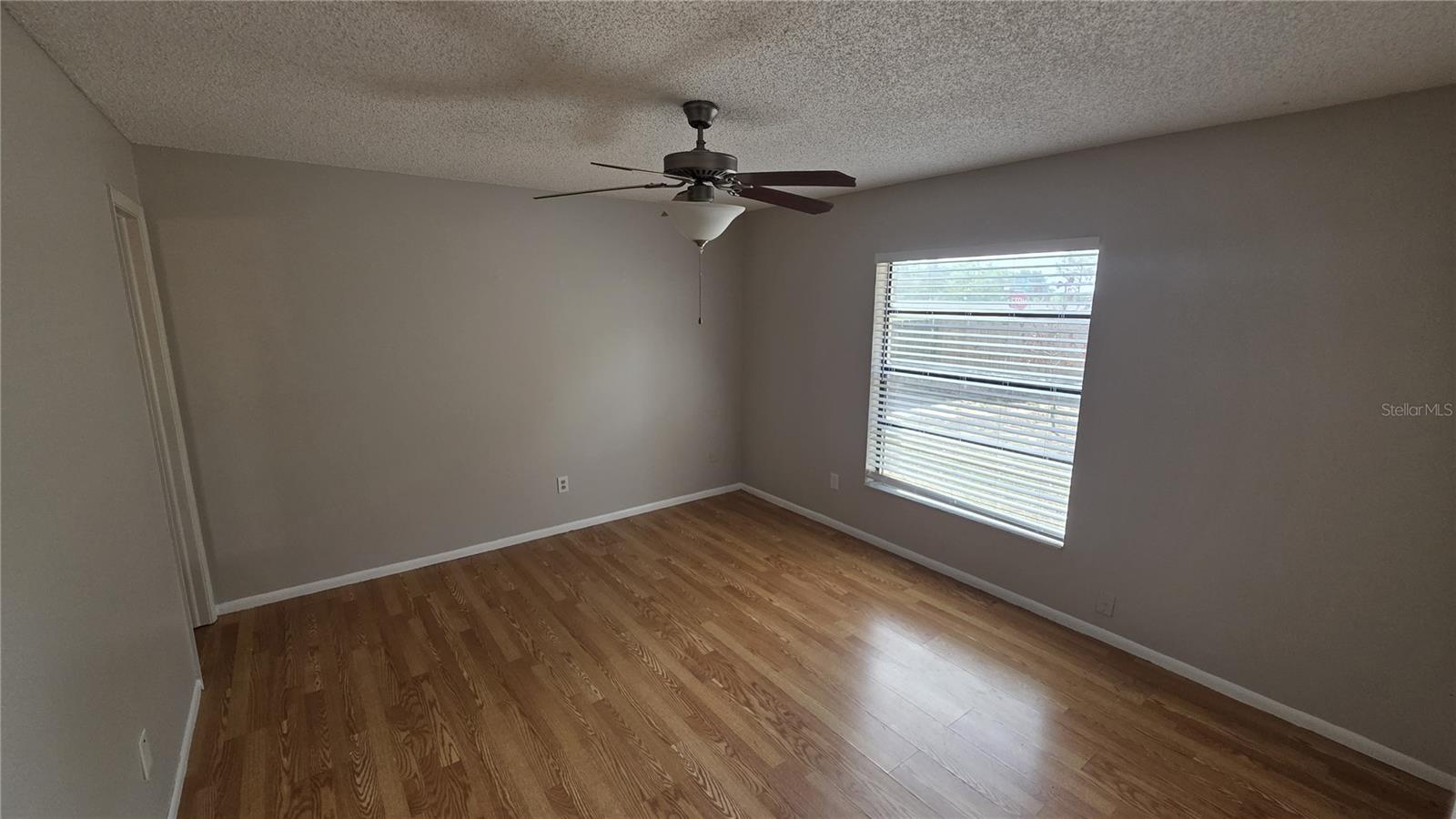 Image 8 of 17 For 126 Garden Cove Court