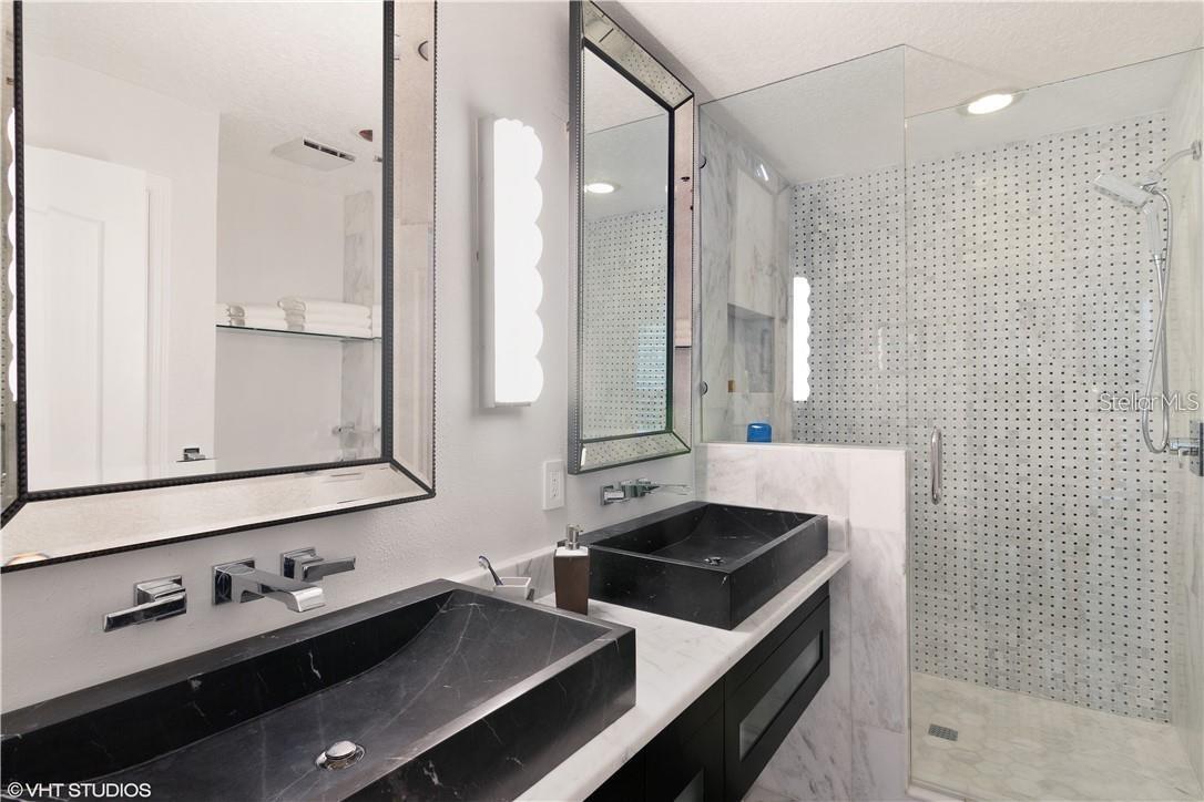 Image 15 of 20 For 615 Dream Island Road 107