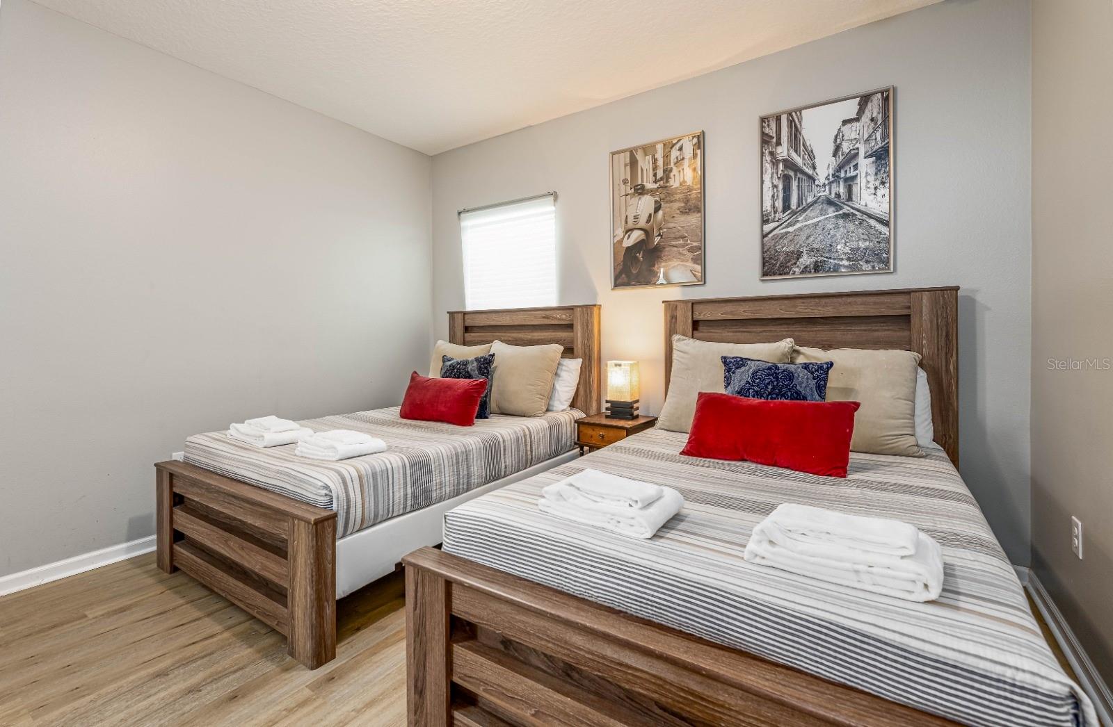 Image 12 of 23 For 2661 Calistoga