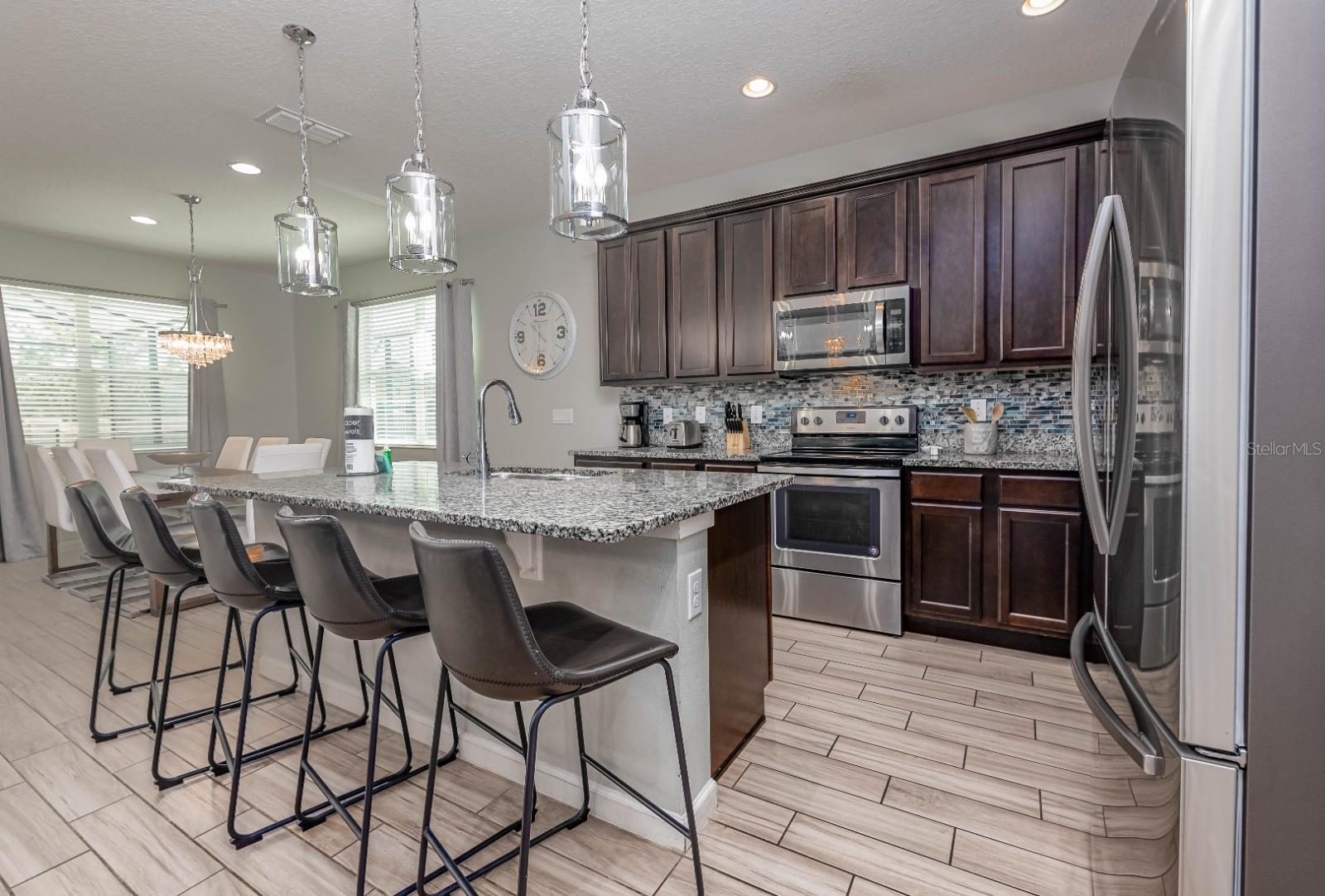 Image 2 of 23 For 2661 Calistoga