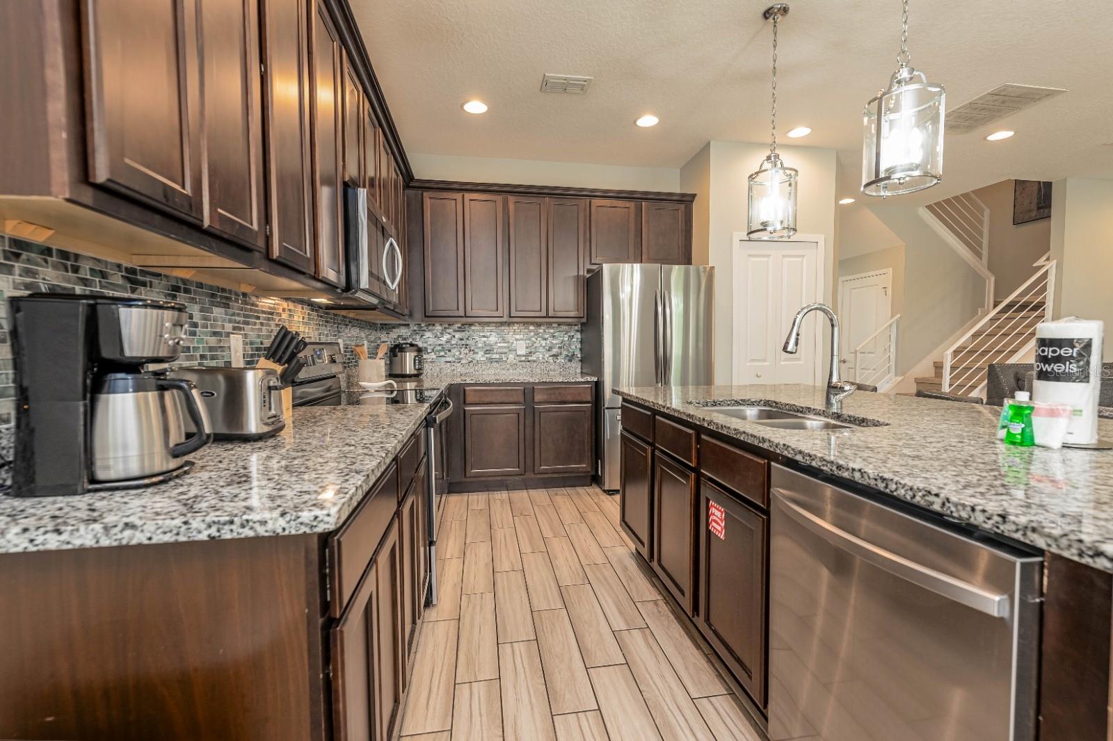 Image 3 of 23 For 2661 Calistoga