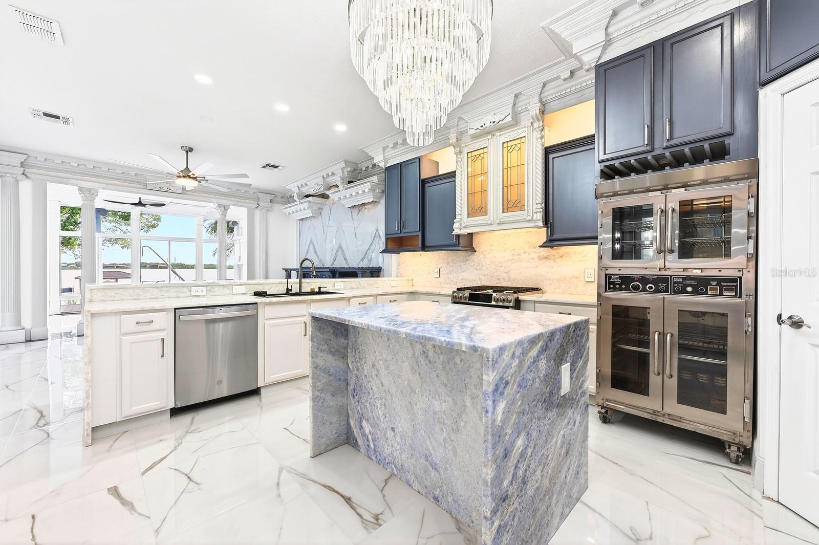 Image 10 of 73 For 14255 Hampshire Bay Circle