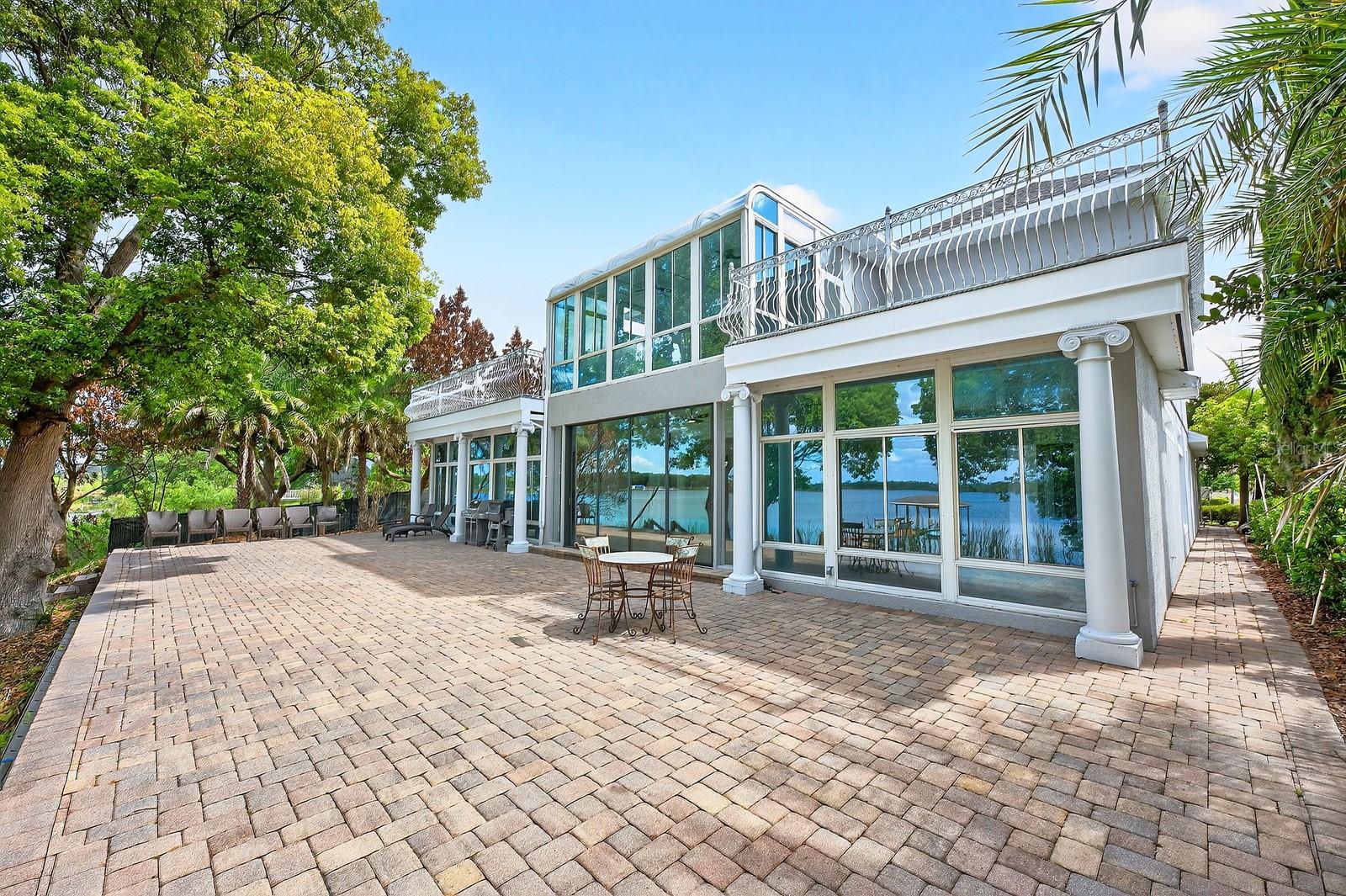 Image 5 of 73 For 14255 Hampshire Bay Circle