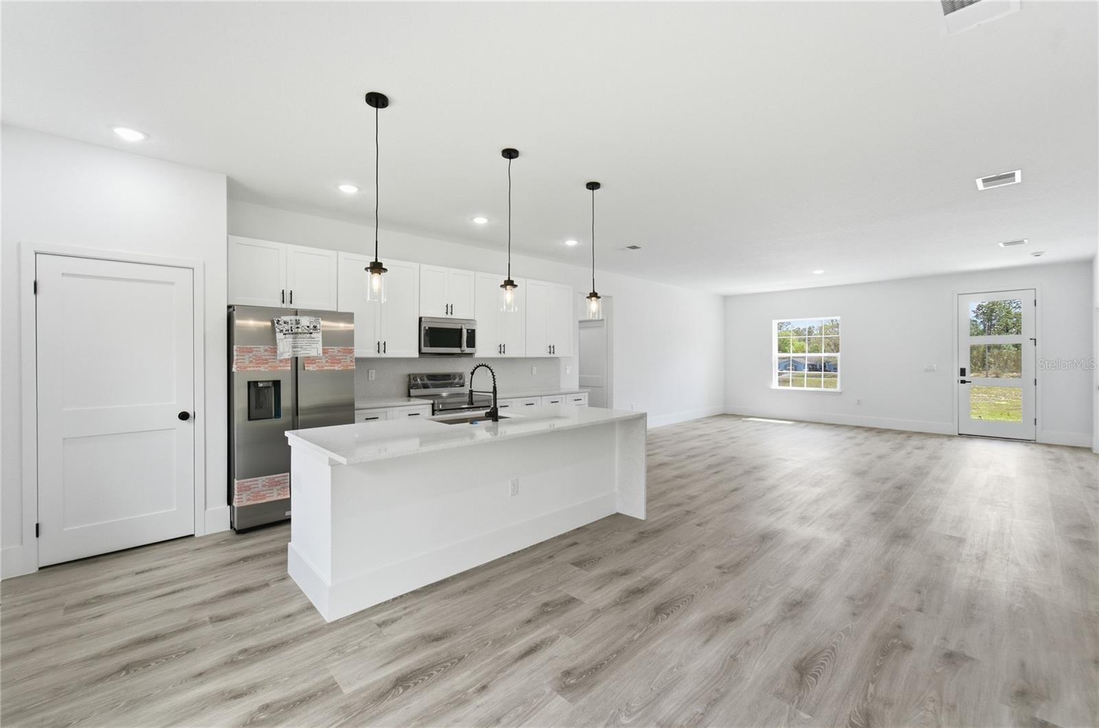 Image 11 of 31 For 2861 Dellwood Street