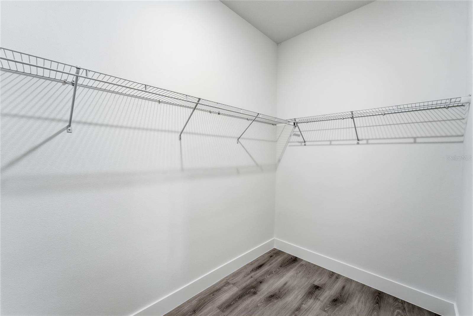 Image 25 of 31 For 2861 Dellwood Street