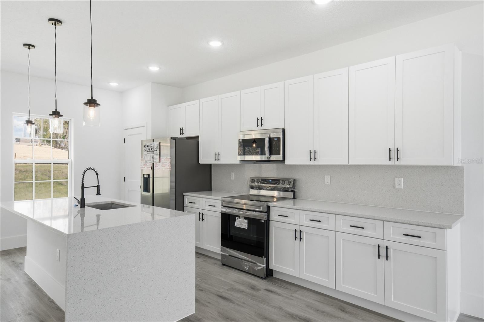 Image 7 of 31 For 2861 Dellwood Street