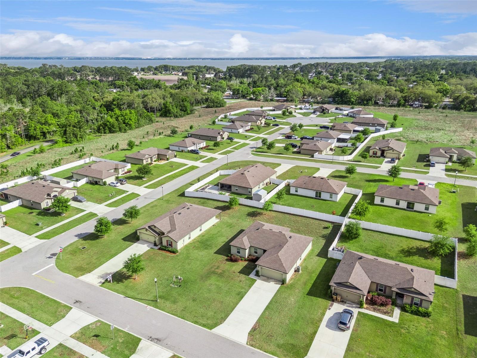 Image 26 of 30 For 12019 Indian Grass Way