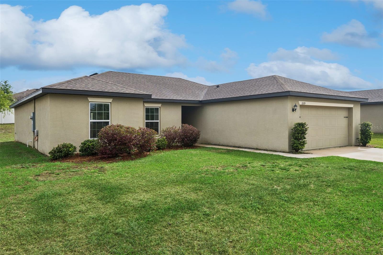 Image 3 of 30 For 12019 Indian Grass Way