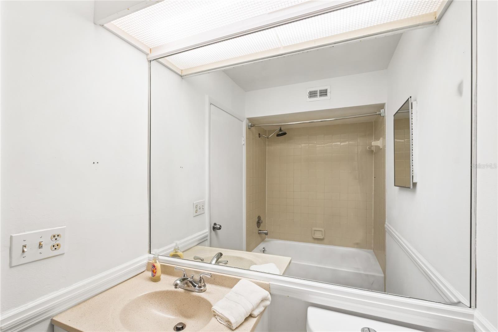 Image 11 of 17 For 4368 Middlebrook Road 4368