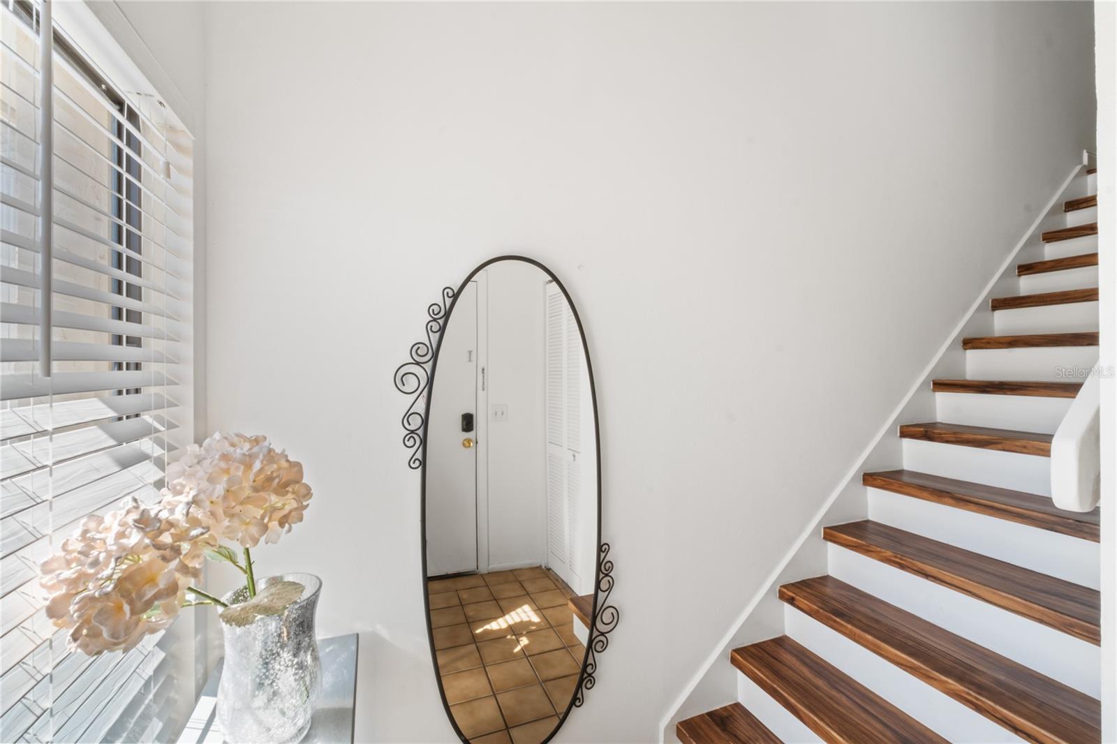 Image 3 of 17 For 4368 Middlebrook Road 4368