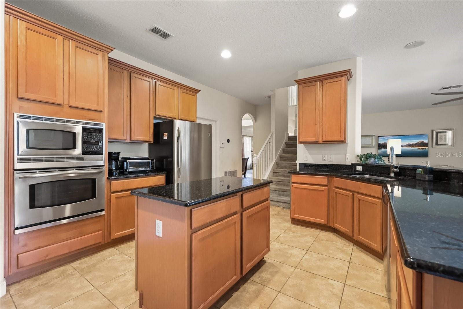 Image 18 of 64 For 2748 Palastro Way