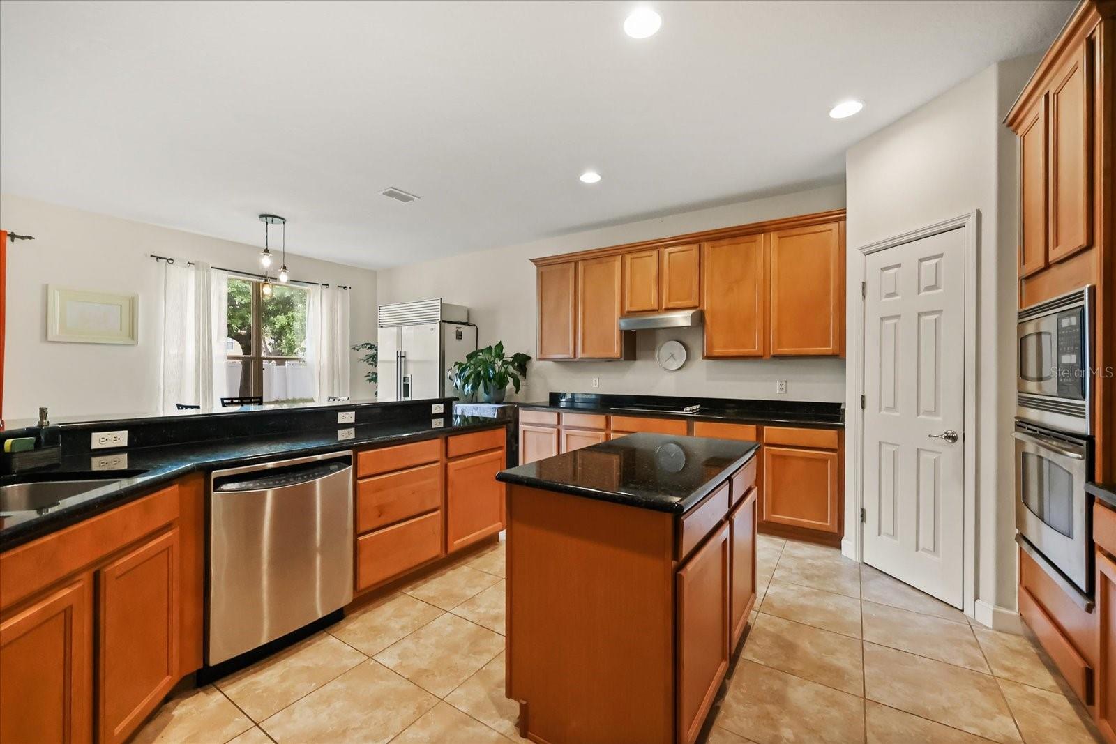 Image 20 of 64 For 2748 Palastro Way