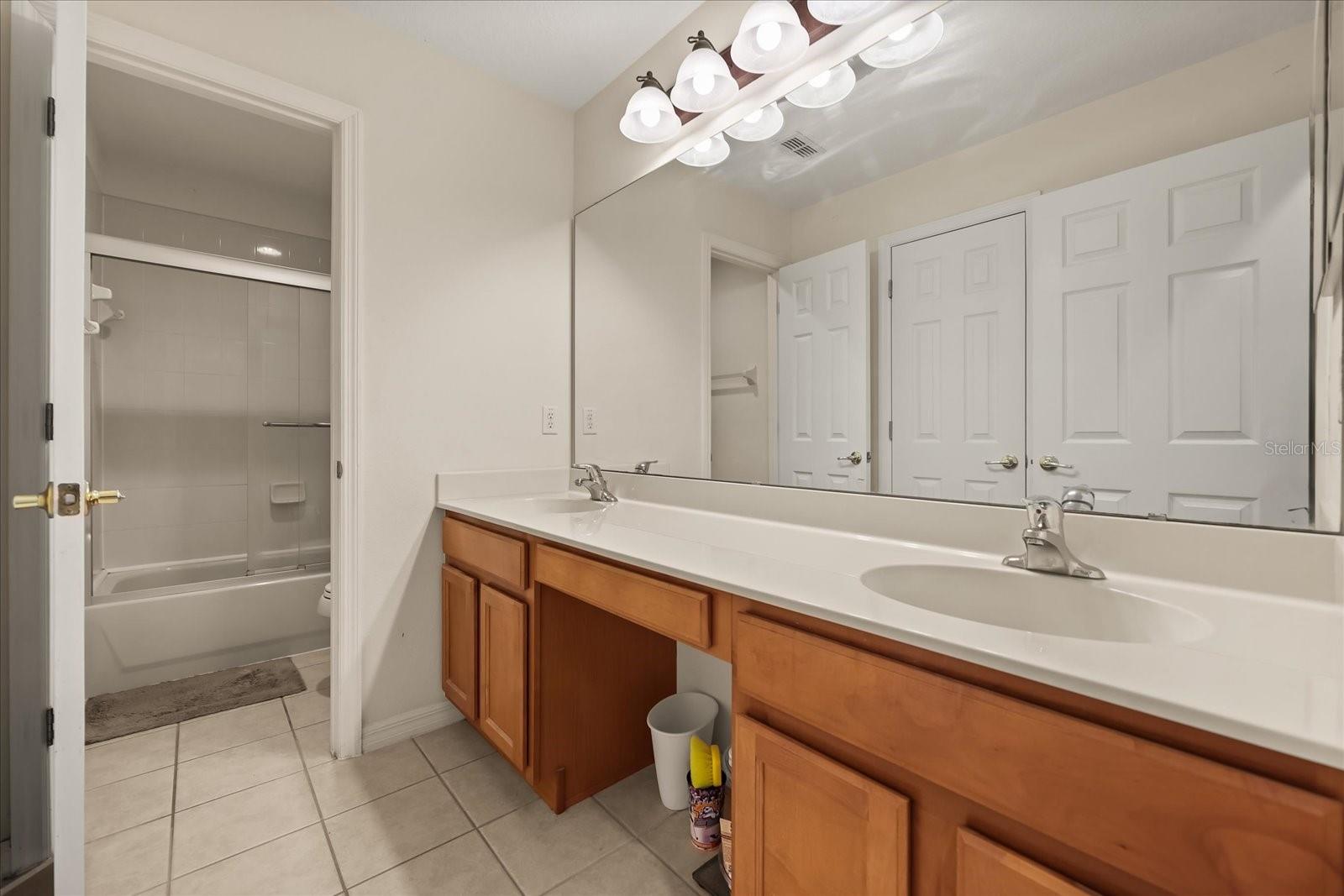 Image 31 of 64 For 2748 Palastro Way