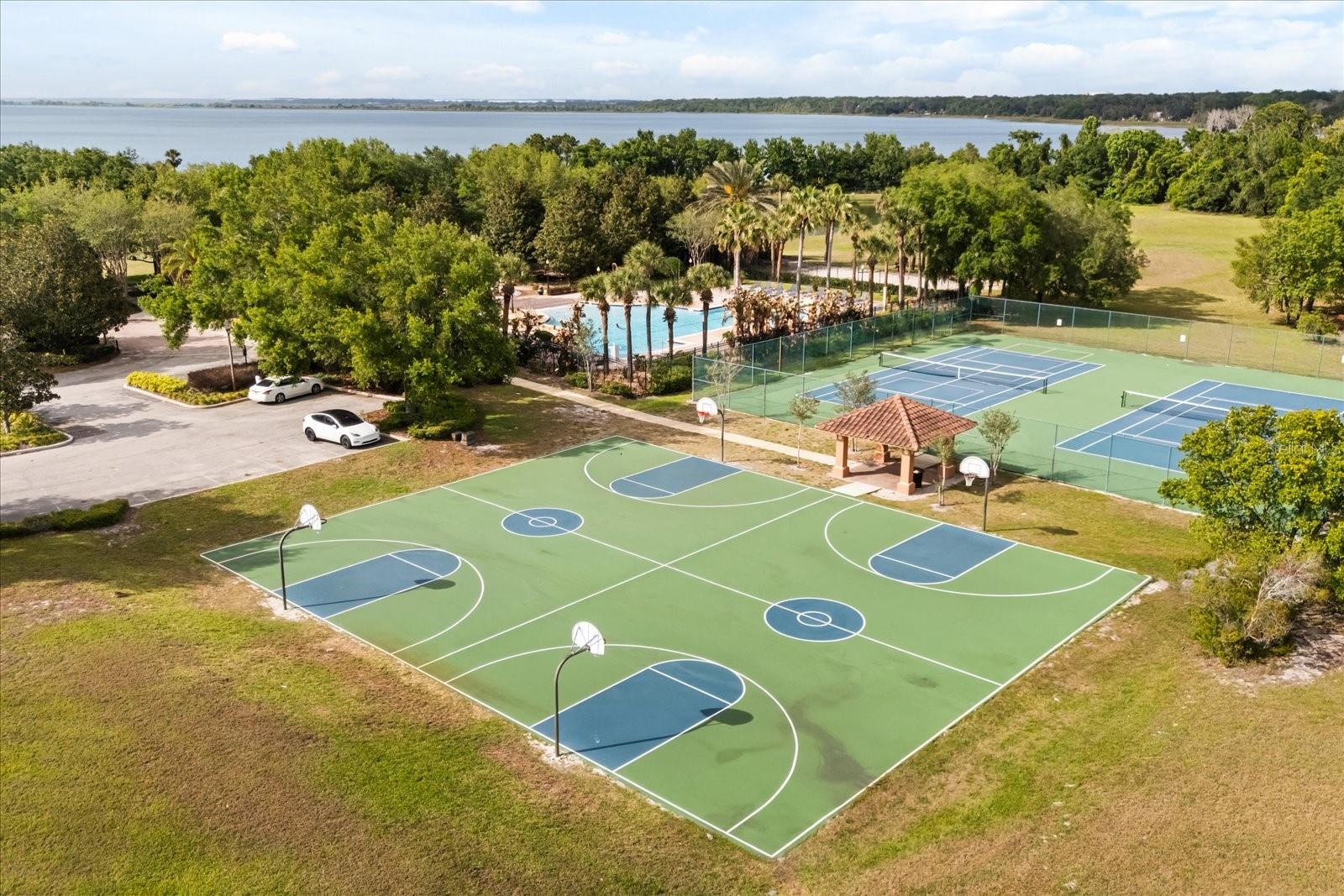 Image 52 of 64 For 2748 Palastro Way