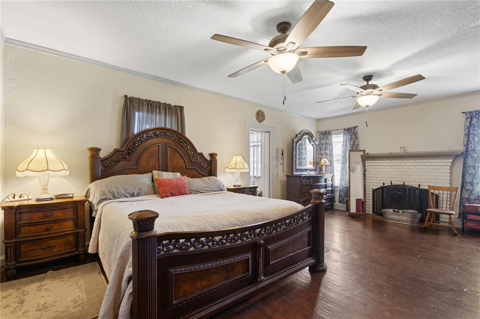 Image 24 of 55 For 530 7th Street