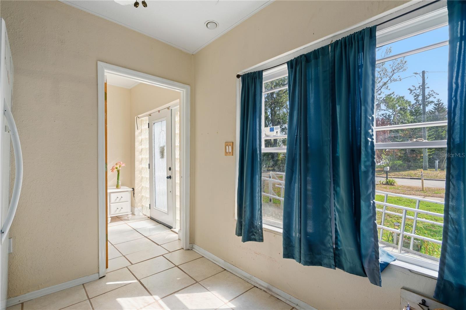 Image 6 of 55 For 530 7th Street