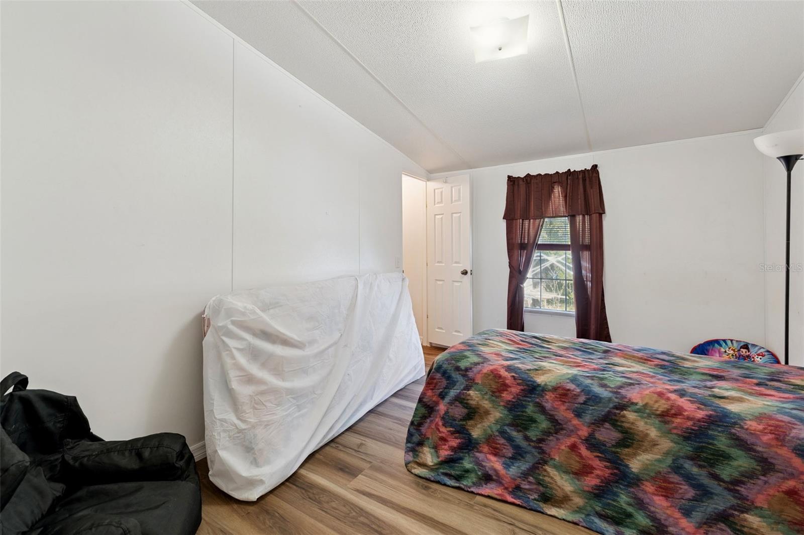 Image 12 of 35 For 33601 Tammy Lane