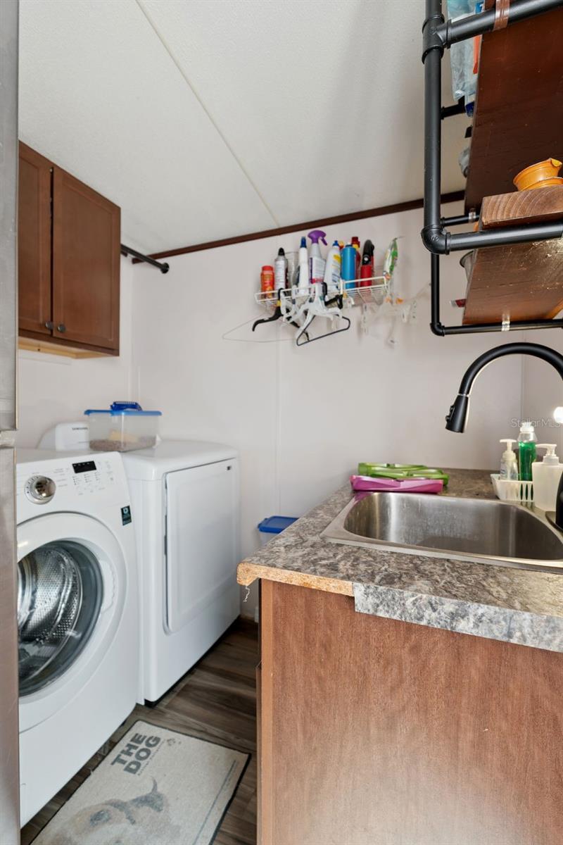 Image 20 of 35 For 33601 Tammy Lane