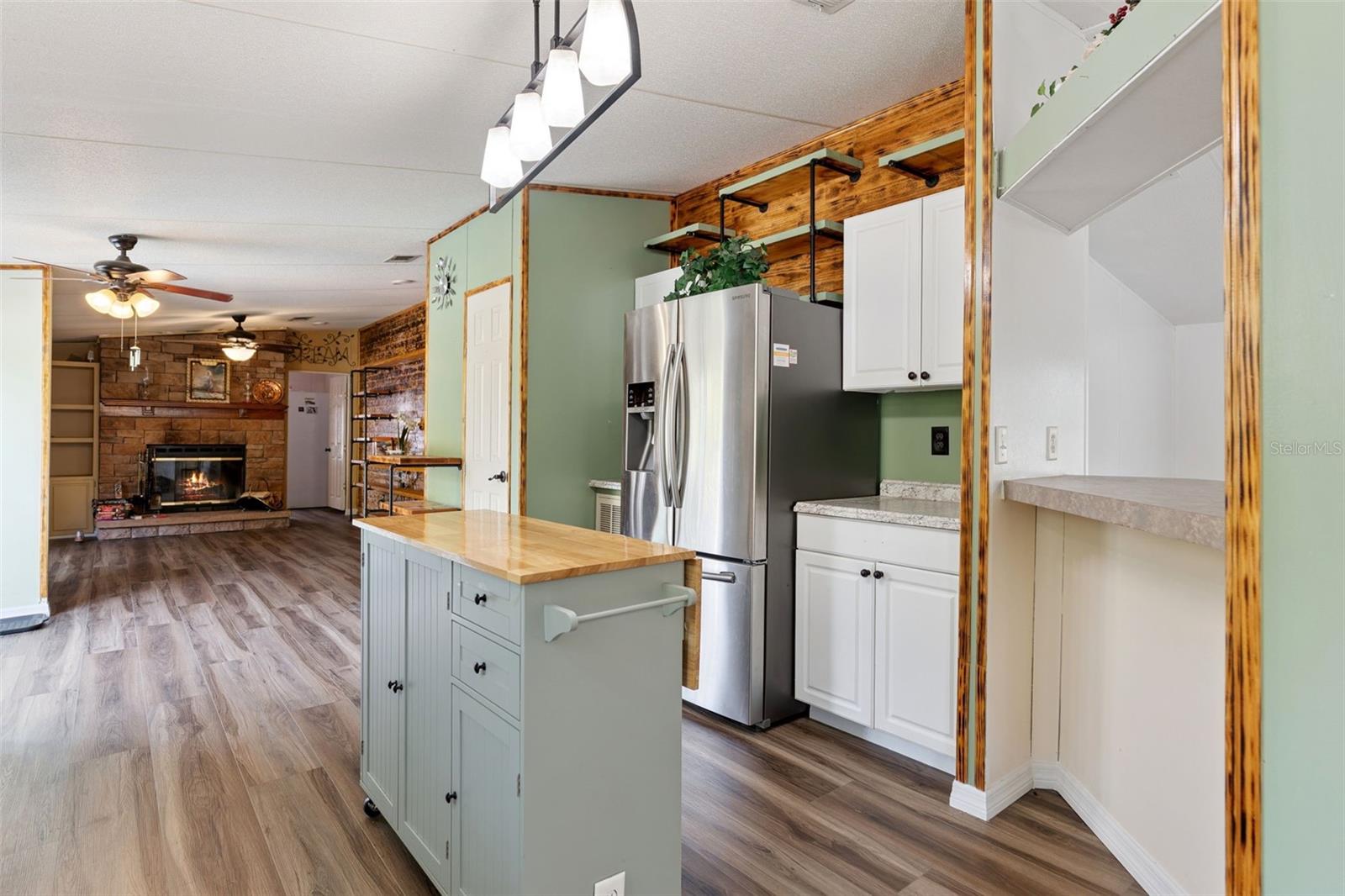 Image 7 of 35 For 33601 Tammy Lane