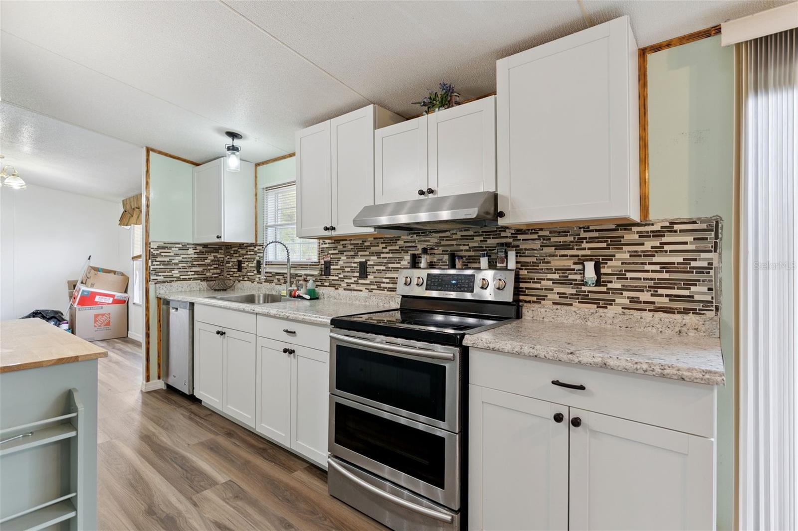 Image 9 of 35 For 33601 Tammy Lane