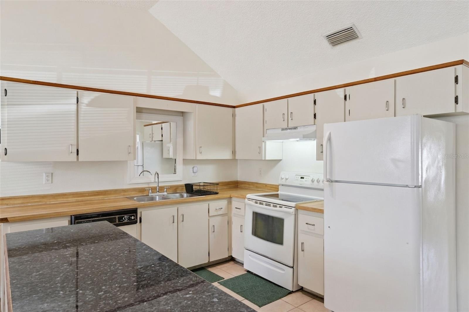 Image 10 of 36 For 220 Ridgecrest Loop