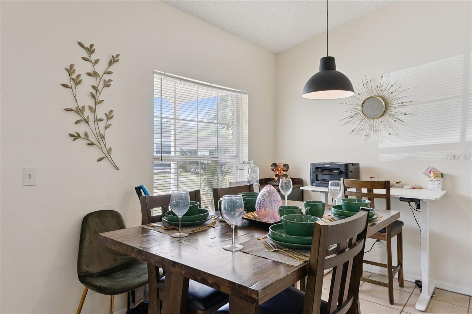 Image 9 of 36 For 220 Ridgecrest Loop