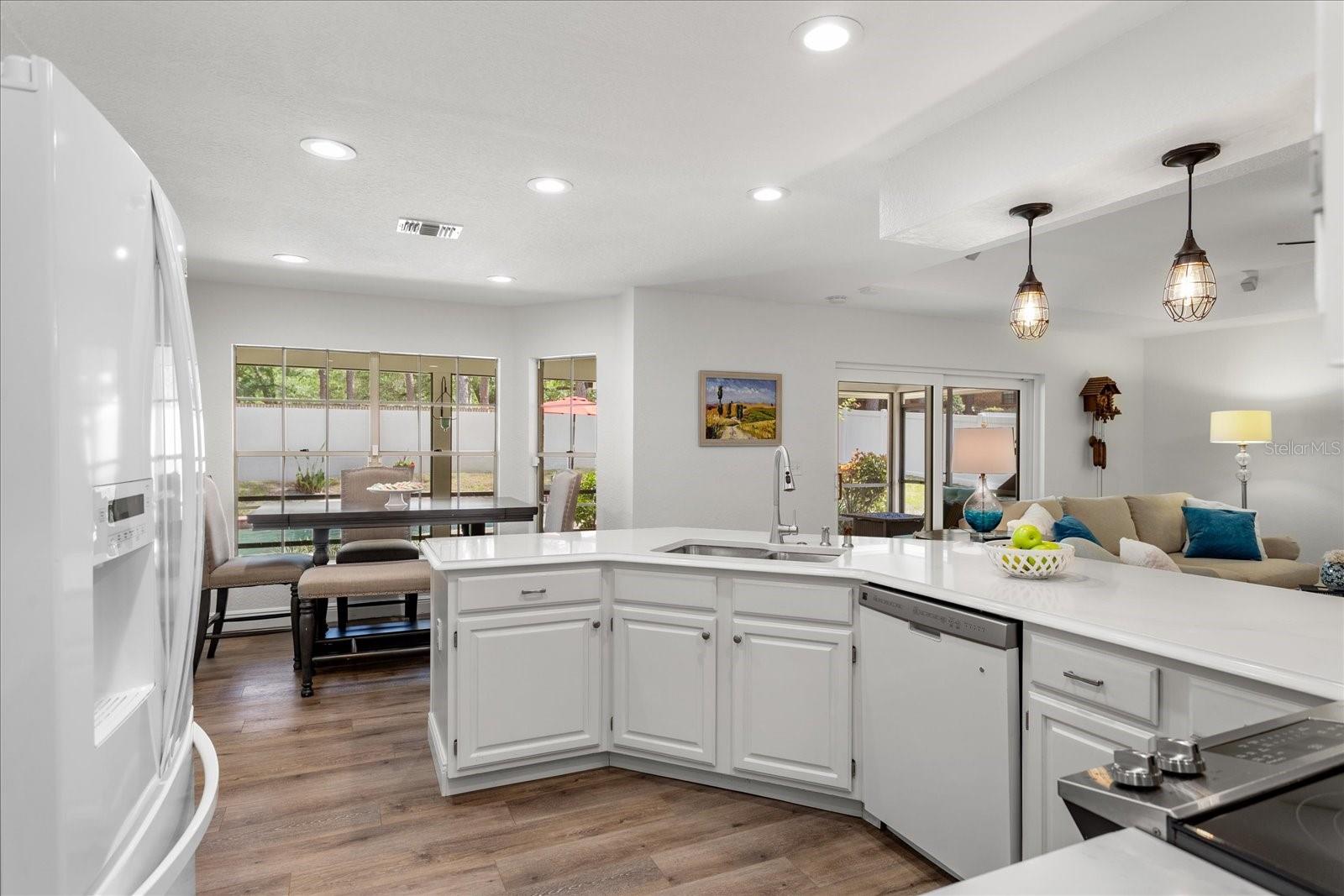 Image 10 of 42 For 1321 Ridge Lake Circle