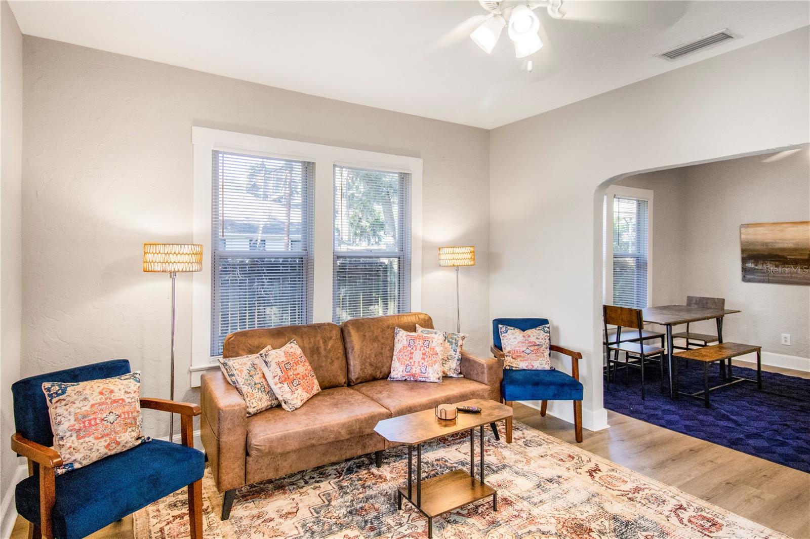 Image 4 of 25 For 702 2nd Avenue