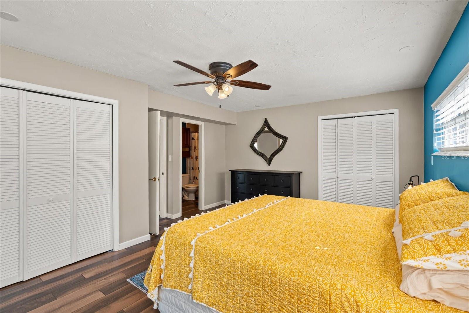 Image 14 of 43 For 2 Steele Street