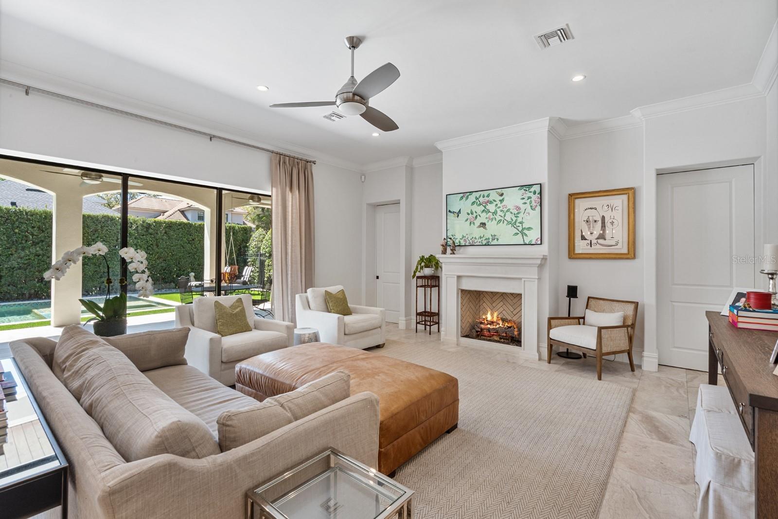 Image 13 of 30 For 1636 Elizabeths Walk