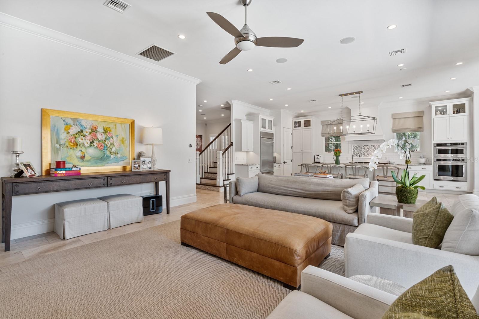 Image 15 of 30 For 1636 Elizabeths Walk